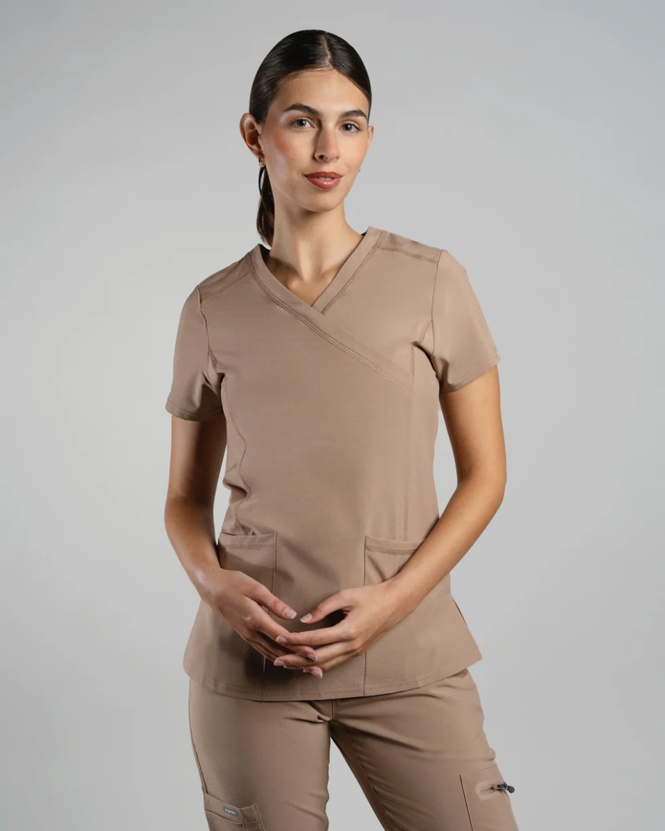 DELANTAL MUJER SPORT STRETCH TAUPE1