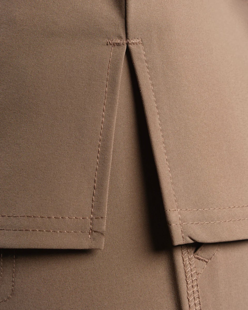 DELANTAL MUJER SPORT STRETCH TAUPE4