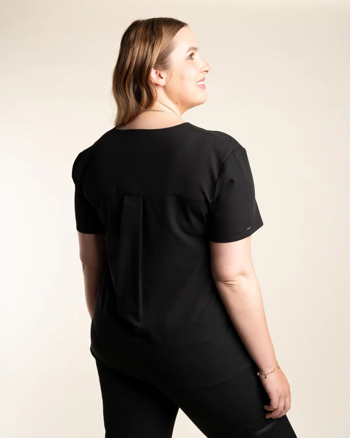 DELANTAL MUJER +CURVE NEGRO2