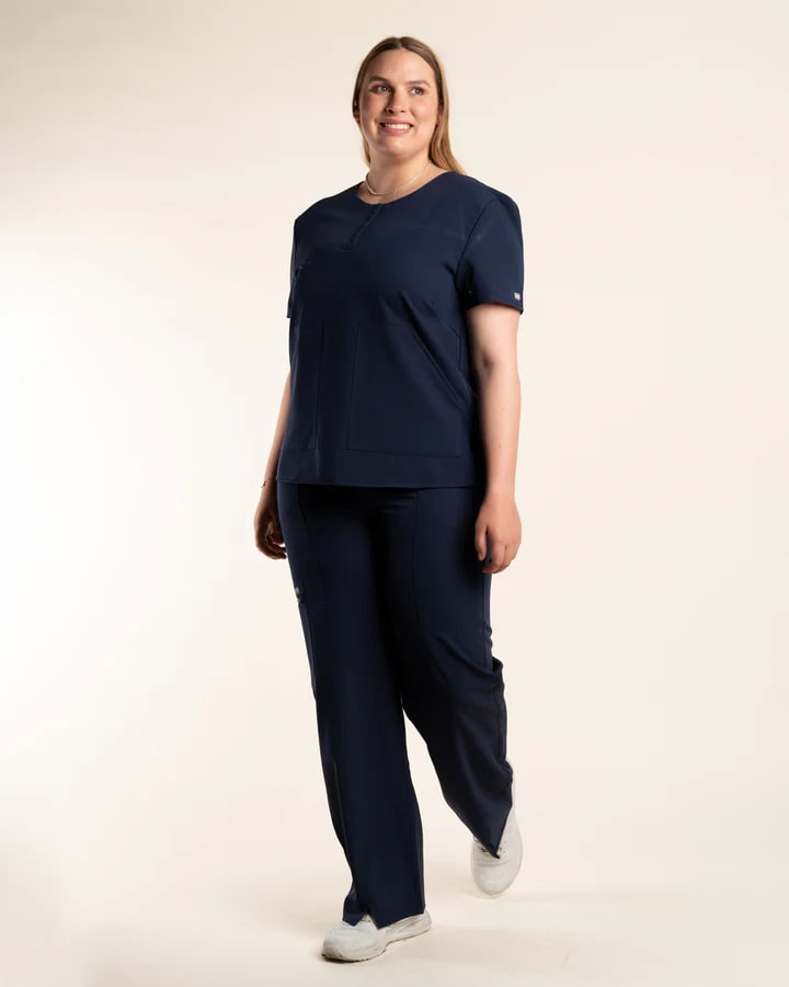 DELANTAL MUJER +CURVE AZUL MARINO4