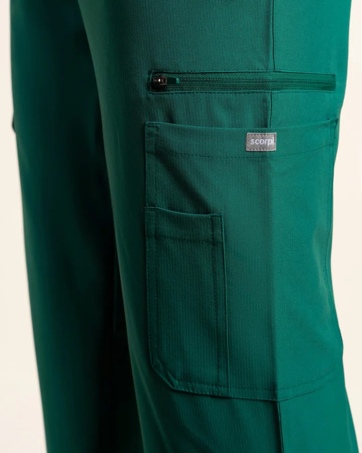 PANTALON HOMBRE WONDER VERDE3