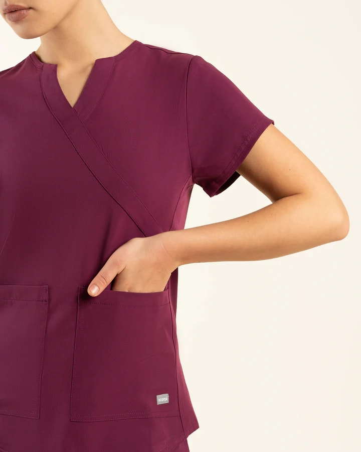 DELANTAL MUJER COMFORT BURDEO2