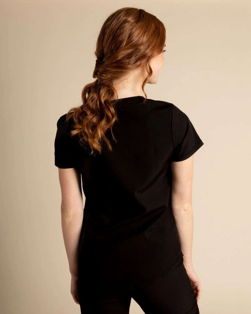 DELANTAL MUJER WONDER NEGRO2