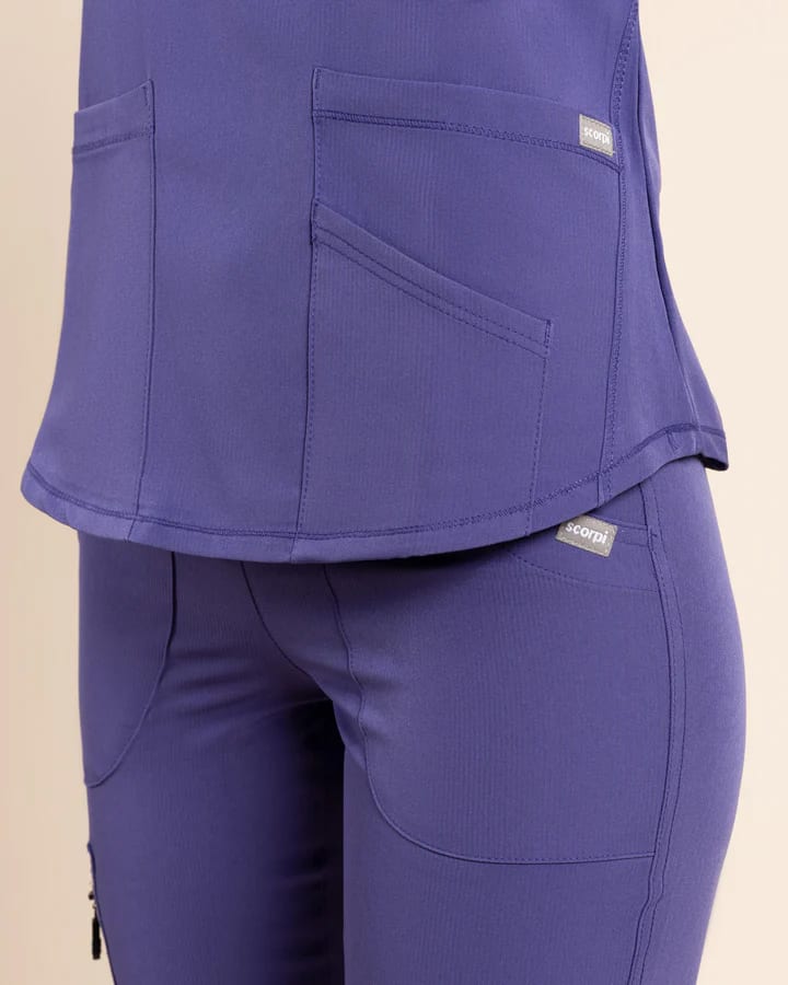 DELANTAL MUJER WONDER MORADO3