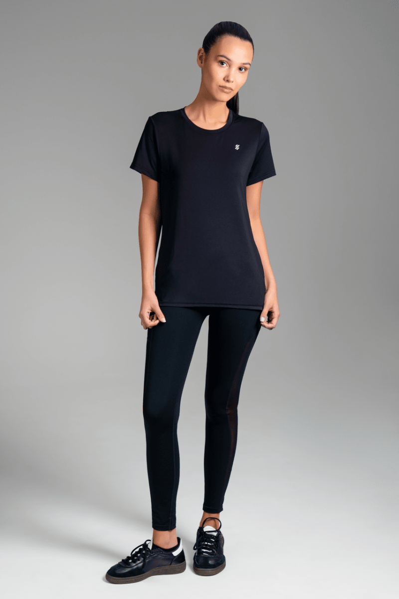 Ultimate Polera MC Sport Mujer Black2
