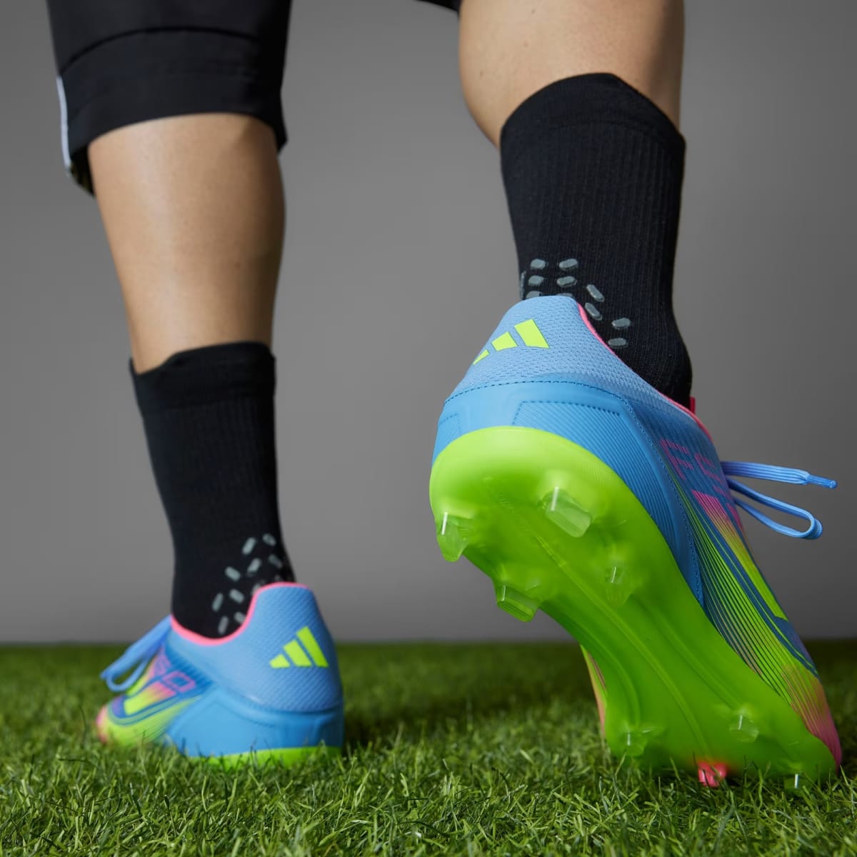 Zapato de fútbol Adidas F50 League Terreno Firme/Multiterreno Blue Fusion / Lucid Lemon / Lucid Pink7