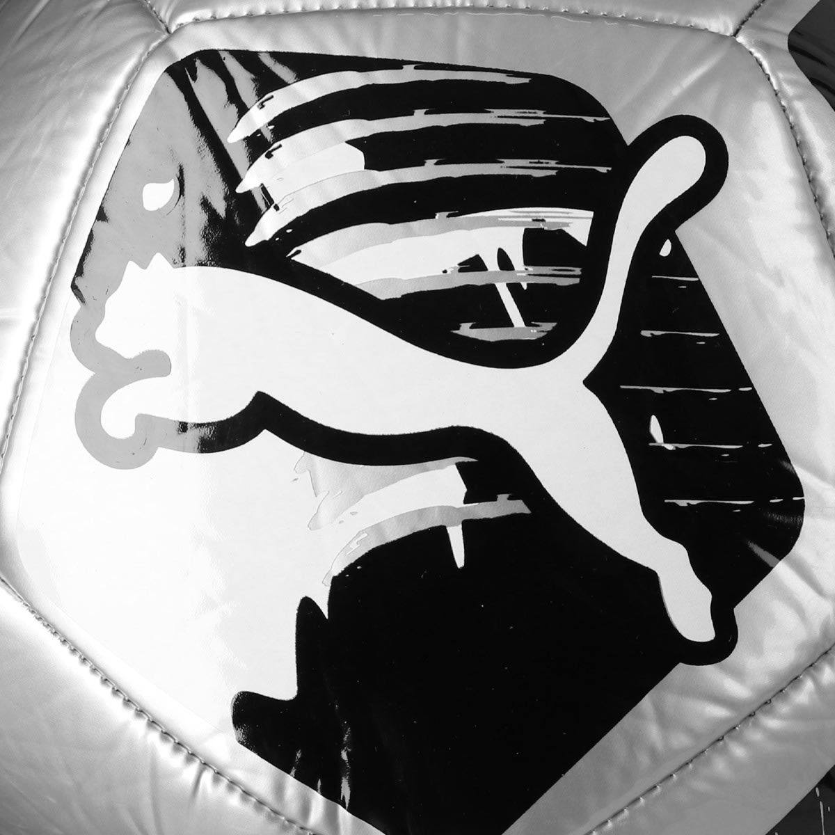 Pelota Fútbol Puma Big Cat Plateado/Negro1