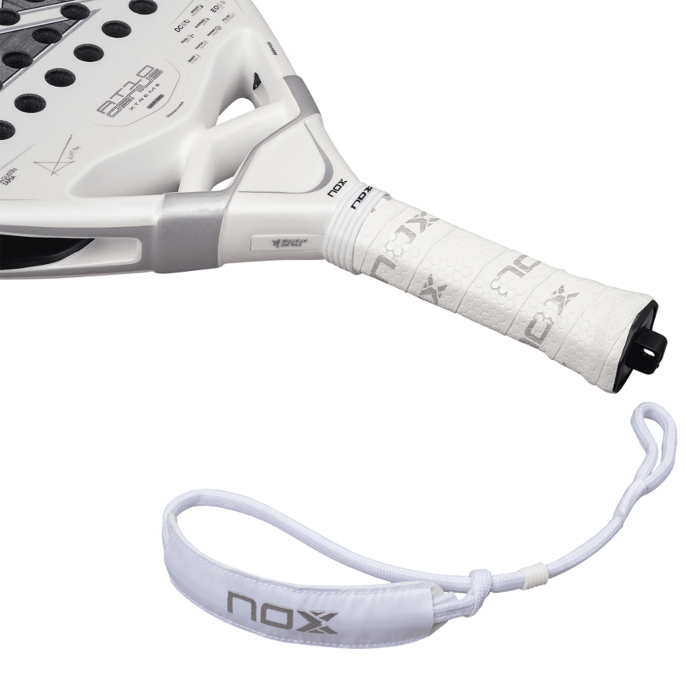 Pala de Padel Nox AT10 Genius Attack 12K Alum XTREM 20263