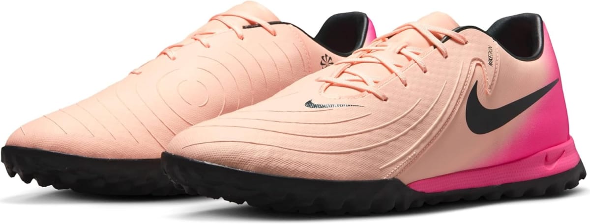 Zapato de Futbolito Nike Phantom Pink2