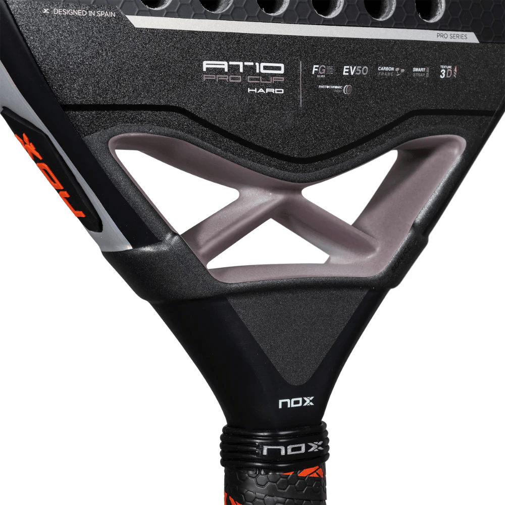 Pala Padel Nox AT10 Pro Cup Hard By Agustin Tapia 20255
