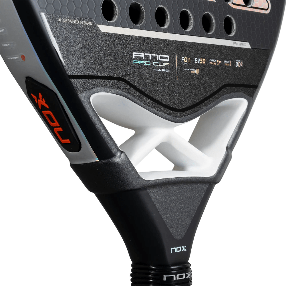 Pala Padel Nox AT10 Pro Cup Hard By Agustin Tapia 20256