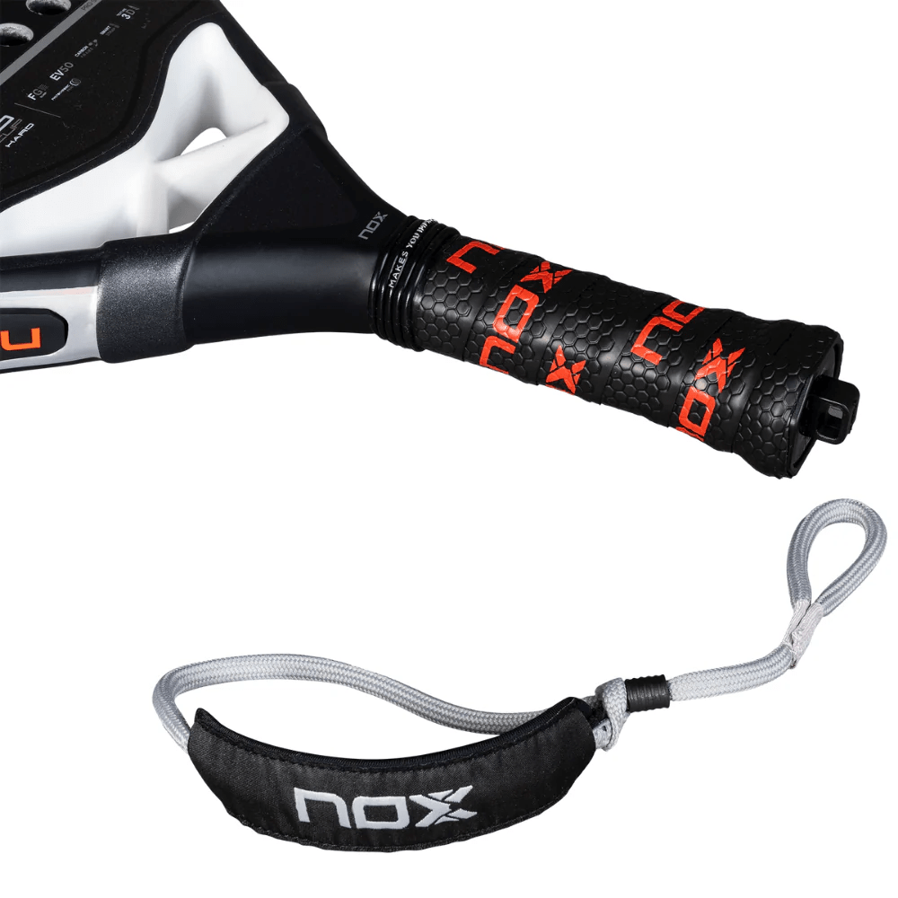 Pala Padel Nox AT10 Pro Cup Hard By Agustin Tapia 20258
