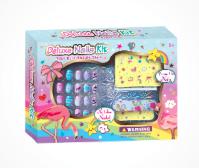 Manicure Deluxe Nails Kit1