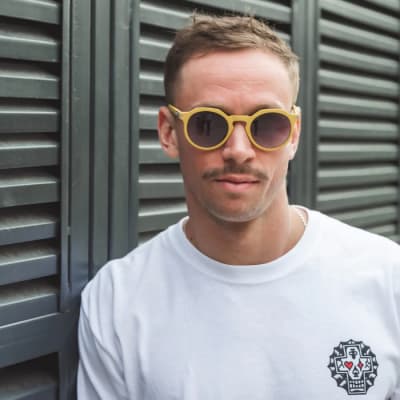 ANTEOJOS PINGUINO AMARILLO