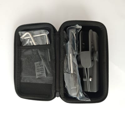Max Holster