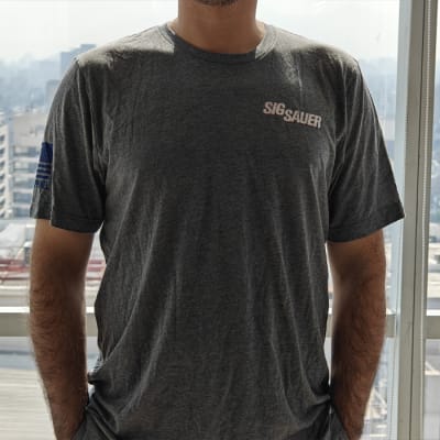 Polera SigSauer SigFCFlag Charcoal Black Triblend