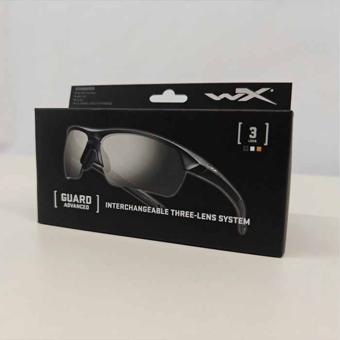 GUARD ADVANCED FRAME COLORMatte Black LENS COLORClear, Smoke Grey, Light Rust1
