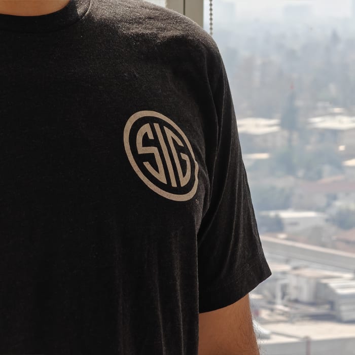 Polera Sig Sauer Vintage4