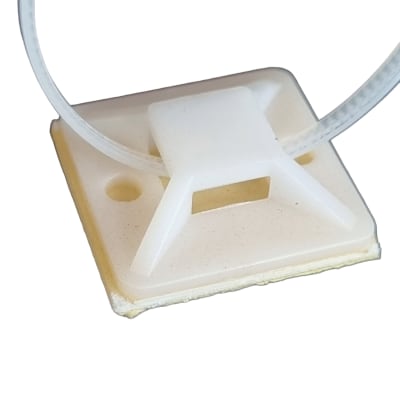 Base Autoadhesiva P/amarra plastica