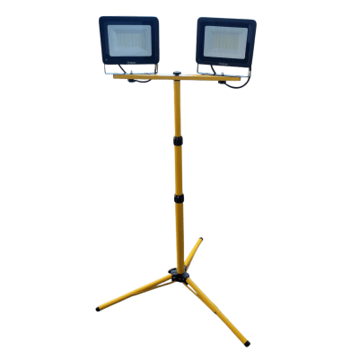 Trípode 2 proyectores 50w