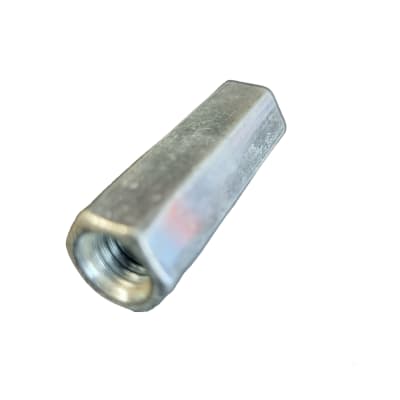 Tuerca Acople para hilo 3/81