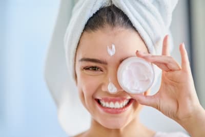 El Regreso de los Skincare Tools: ¿Vale la Pena Invertir en Ellos?