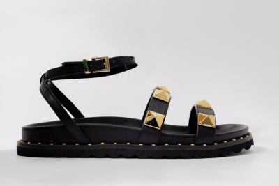 SANDALIA NEGRA DETALLE ORO3