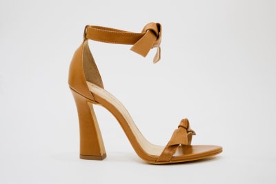 Sandalia Nudo Color Camel2
