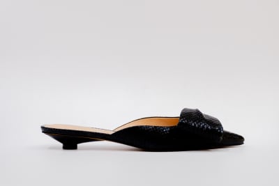 SANDALIA SNAKE NEGRO MEDIO MOÑO2