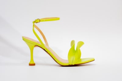 SANDALIA PISTACHO BOLADOS2