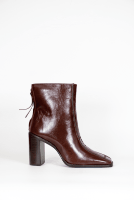 BOTIN CUERO MARRON PUNTA CUADRADA2