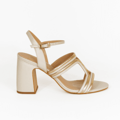 SANDALIA CUERO BLANCO ORO