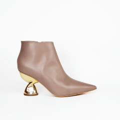 BOTIN CUERO TAUPE TACO ESTRUCTRA