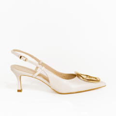 ZAPATO CUERO OFF WHITE BOTON ORO