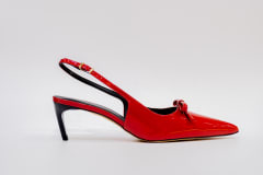 ZAPATO BAJO CHAROL ROJO NUDO