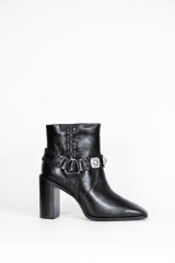 BOTIN CUERO NEGRO GLAM METAL PLATA