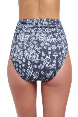 Calzón de bikini con control de abdomen y cintura alta