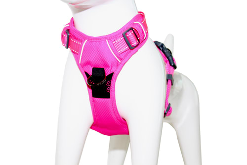 Arnes Deportivo Mascan Fluor Rosado1