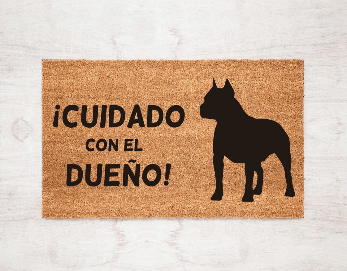 Felpudo Kokomat Cuidado con el dueño1