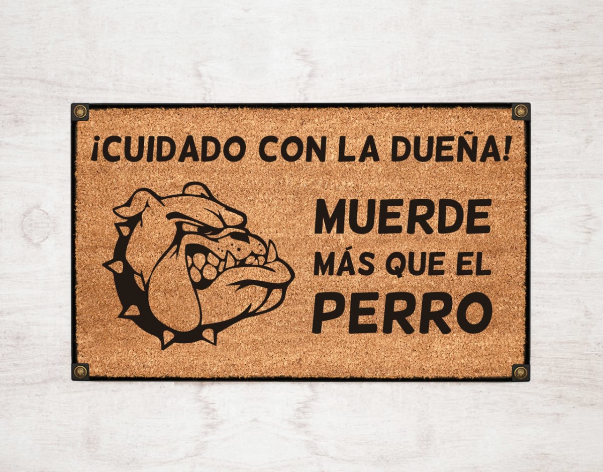 Felpudo Kokomat Cuidado con la dueña2